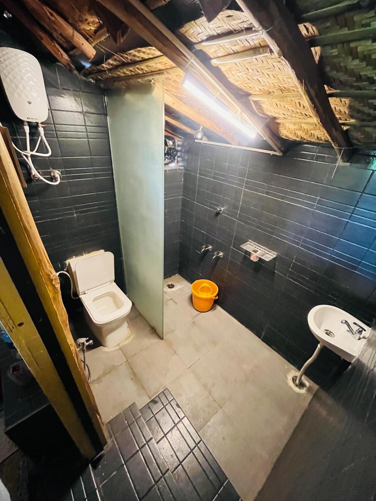 Hotel Spykee Spot Hampi Exterior foto